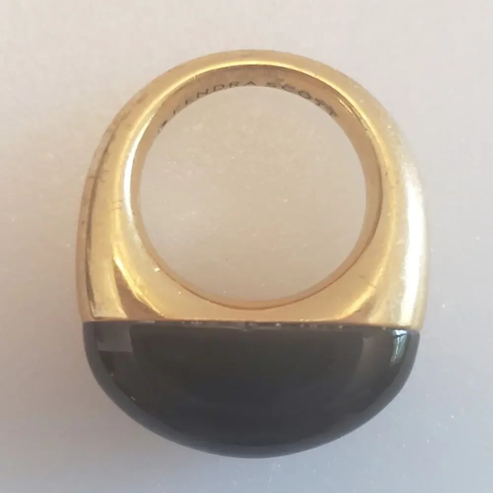 Kendra Scott obsidian‎ cocktail ring size 6